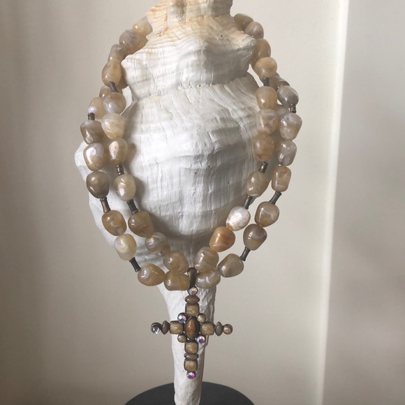 Pretty gold double beaded strand necklace w/cross - Picture 1 of 4